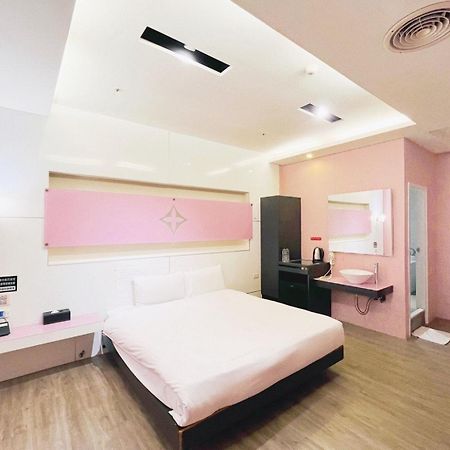 Walker Hotel - Chenggong Taipei Exterior photo